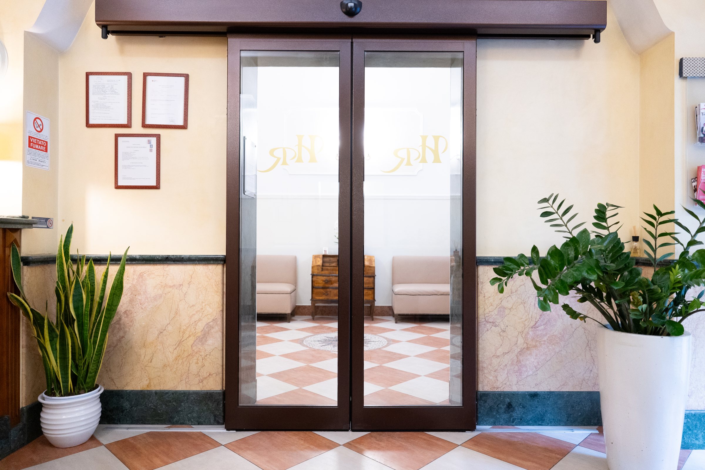 Ingresso interno Hotel Romantica