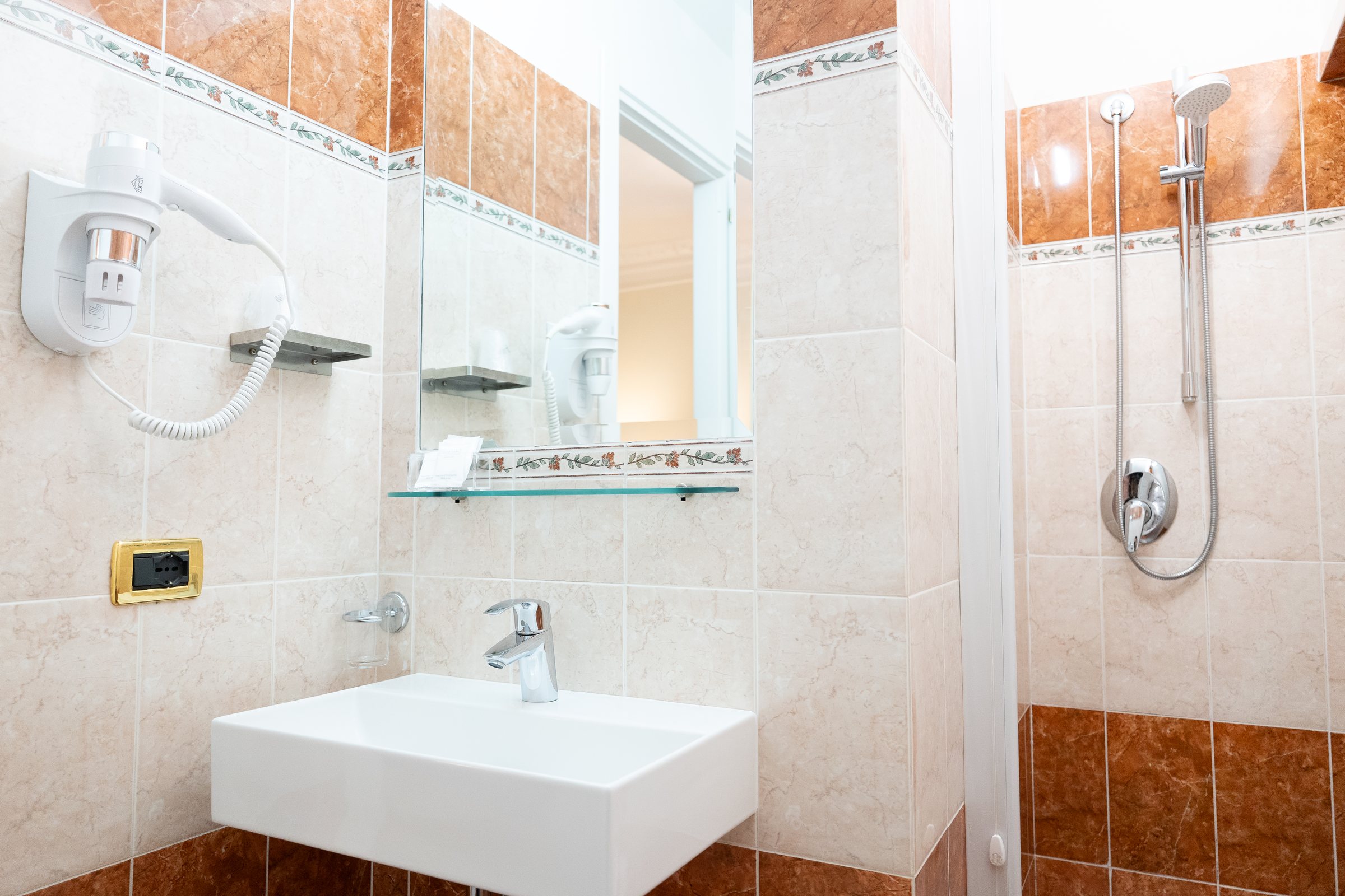 Tripla Standard — foto 3